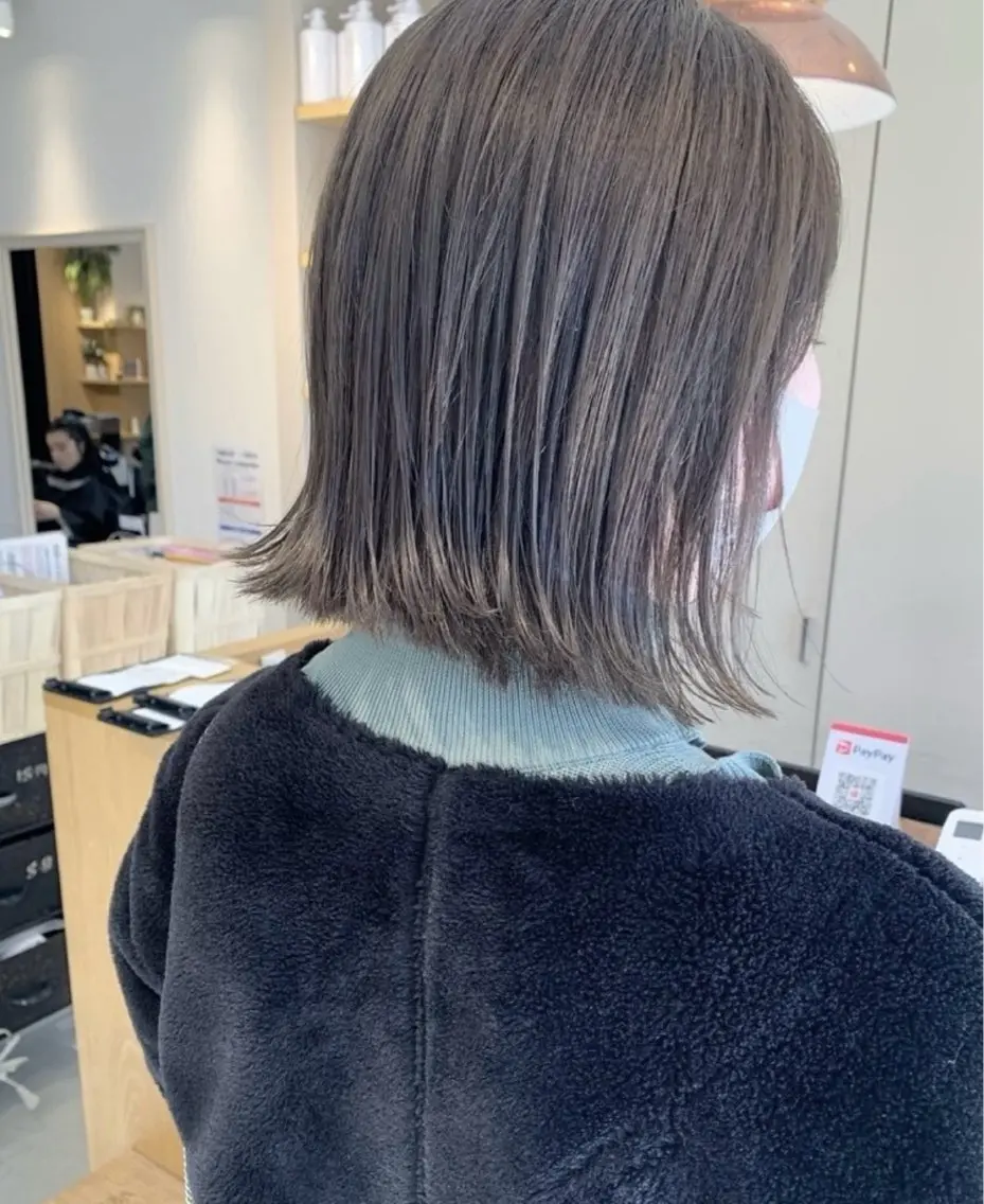ミディアム カラー 透明感カラー 長野 恵のヘアスタイル