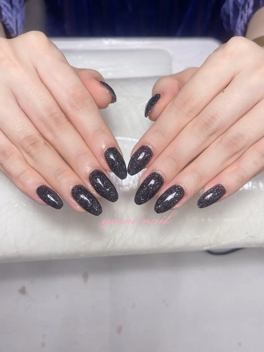 ミディアム ヒエン NAILのネイルデザイン