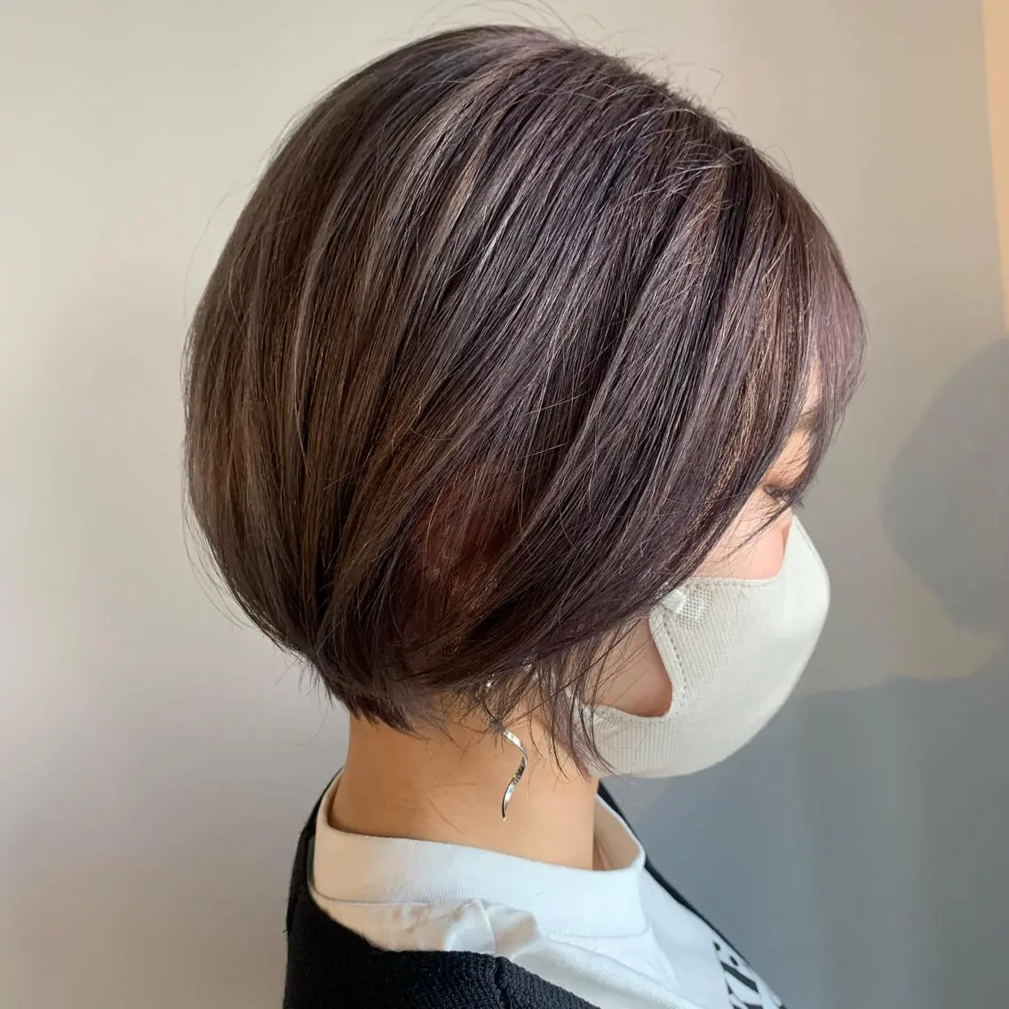 ショート カラー アクアカラー バレイヤージュ ブリーチ ケアブリーチ ダブルカラー カット ヘアカラー トリートメント Luana / 公式 / 大通のヘアスタイル