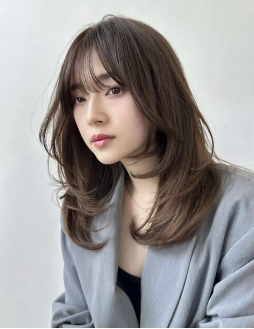 ミニモ学割　ロングレイヤーカット＋ワンカラー♡ 前髪ありの方優先でご案内させていただきます🫧3cm以上カットの写真