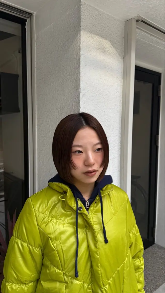 ショート ボブ 顔周りカット ヒグチ マユのヘアスタイル