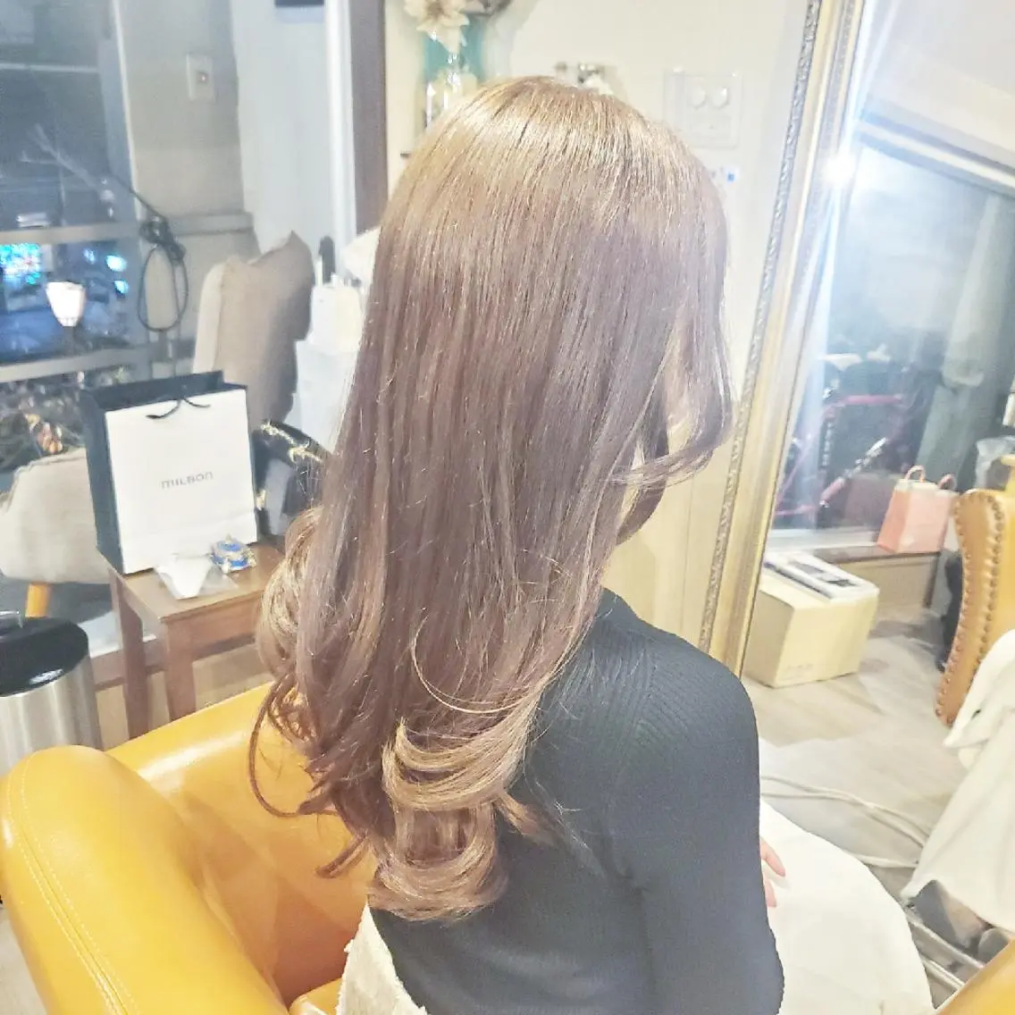 ロング カラー アディクシーカラー ブリーチ イルミナカラー 外国人風カラー トリートメント カット ヘアカラー トリートメント spa hair ark 富井直美のヘアスタイル