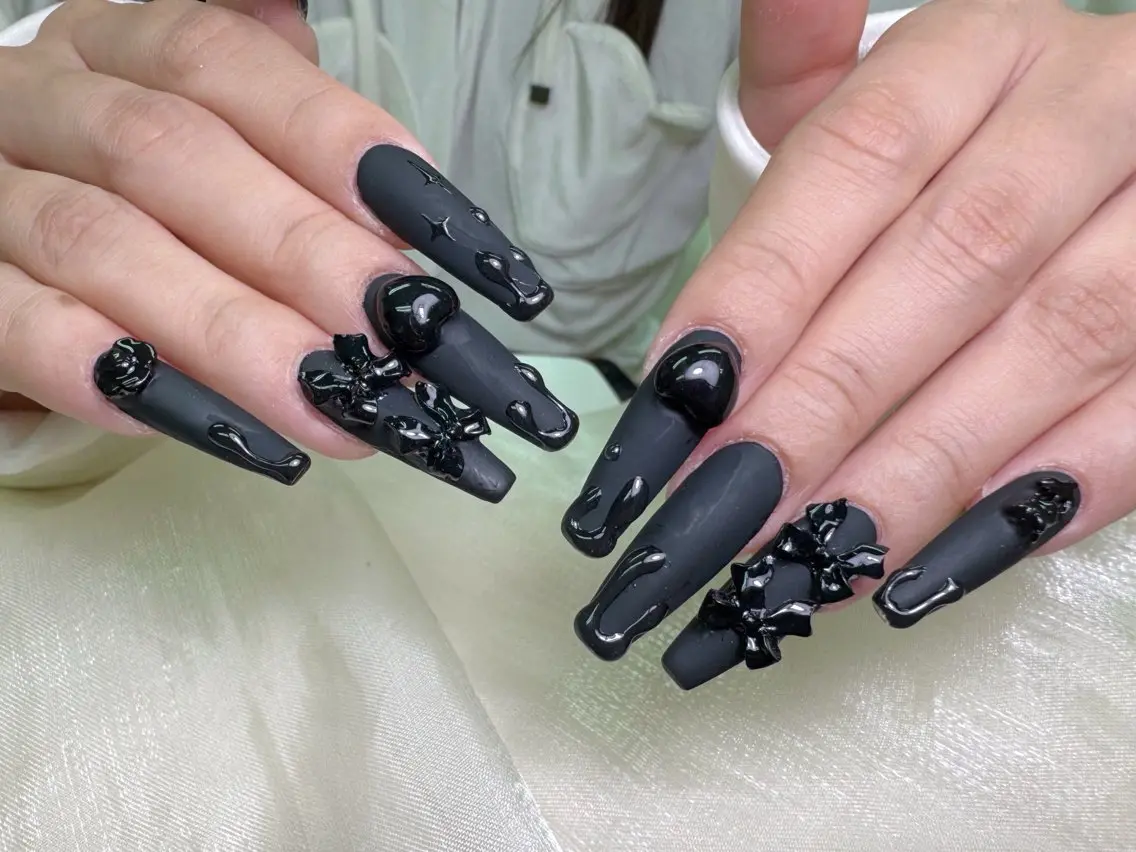 ネイル lucky nail 歌舞伎町のネイルデザイン