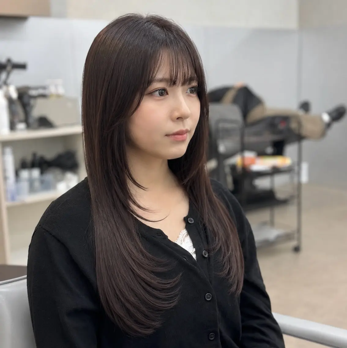 ロング カット ヘアカラー トリートメント ✨レイヤーカット✨ 顔まわり✂️鎌倉楓麻のヘアスタイル