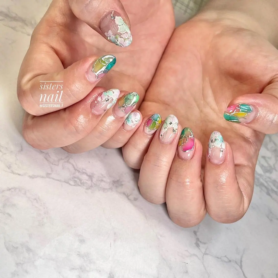 ネイル アートネイル フラワーネイル フレンチネイル 夏ネイル sisters nail.fのネイルデザイン
