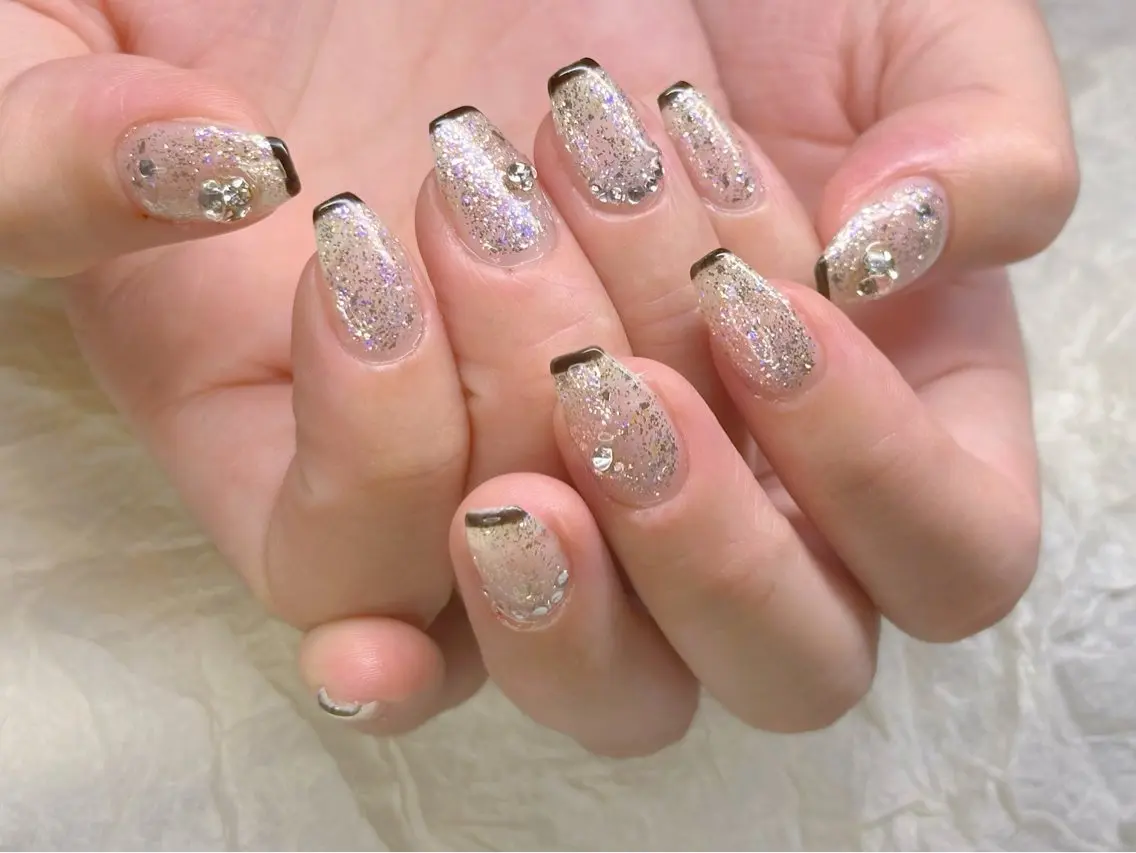 💎【長さだし】持ち込みデザイン4本コース ¥11,000​〜​(ストーン10コまでor500円パーツ2個まで)の写真