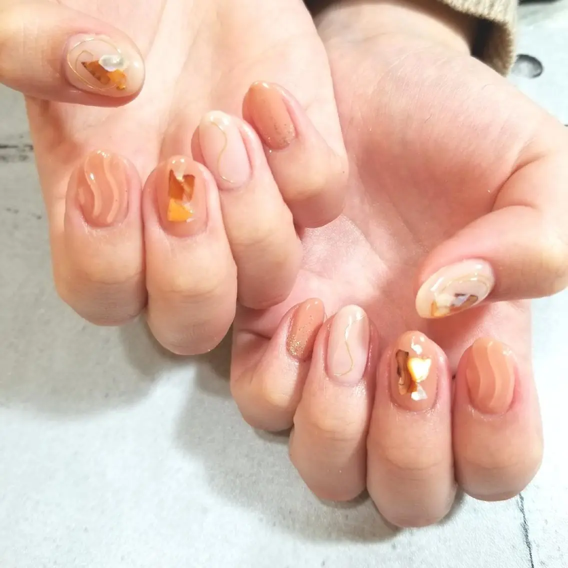 ネイル ニュアンスネイル nijiiro🌈 サトウのネイルデザイン