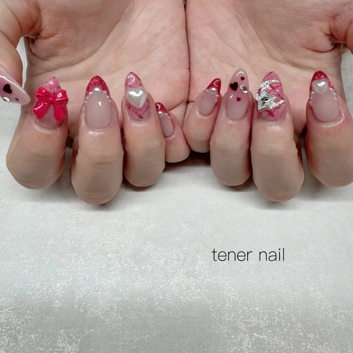 ネイル アートネイル 赤色 ハンドネイル テネルネイル tener nailのネイルデザイン