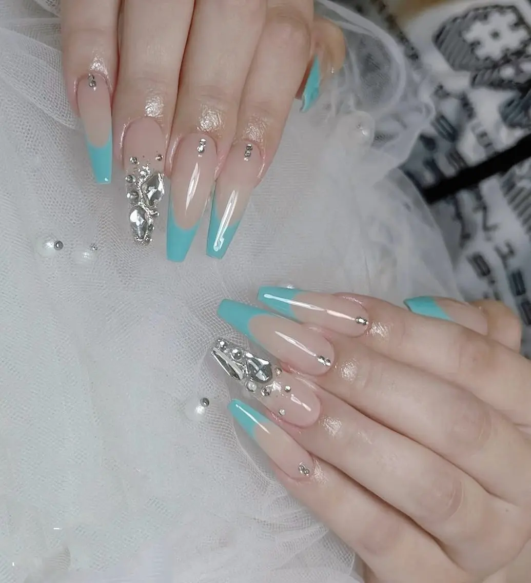 ネイル チークネイル 長さ出し フラッシュネイル フレンチネイル グラデーション ハンドネイル Lenie Nail Salonのネイルデザイン