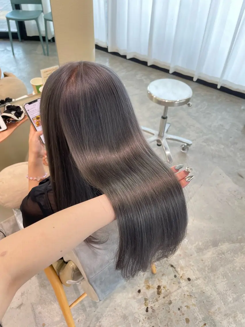 ロング カラー ブリーチ 透明感カラー グレージュ カット ヘアカラー ハイトーン💖/ ✨️モテ艶カラー💎のヘアスタイル