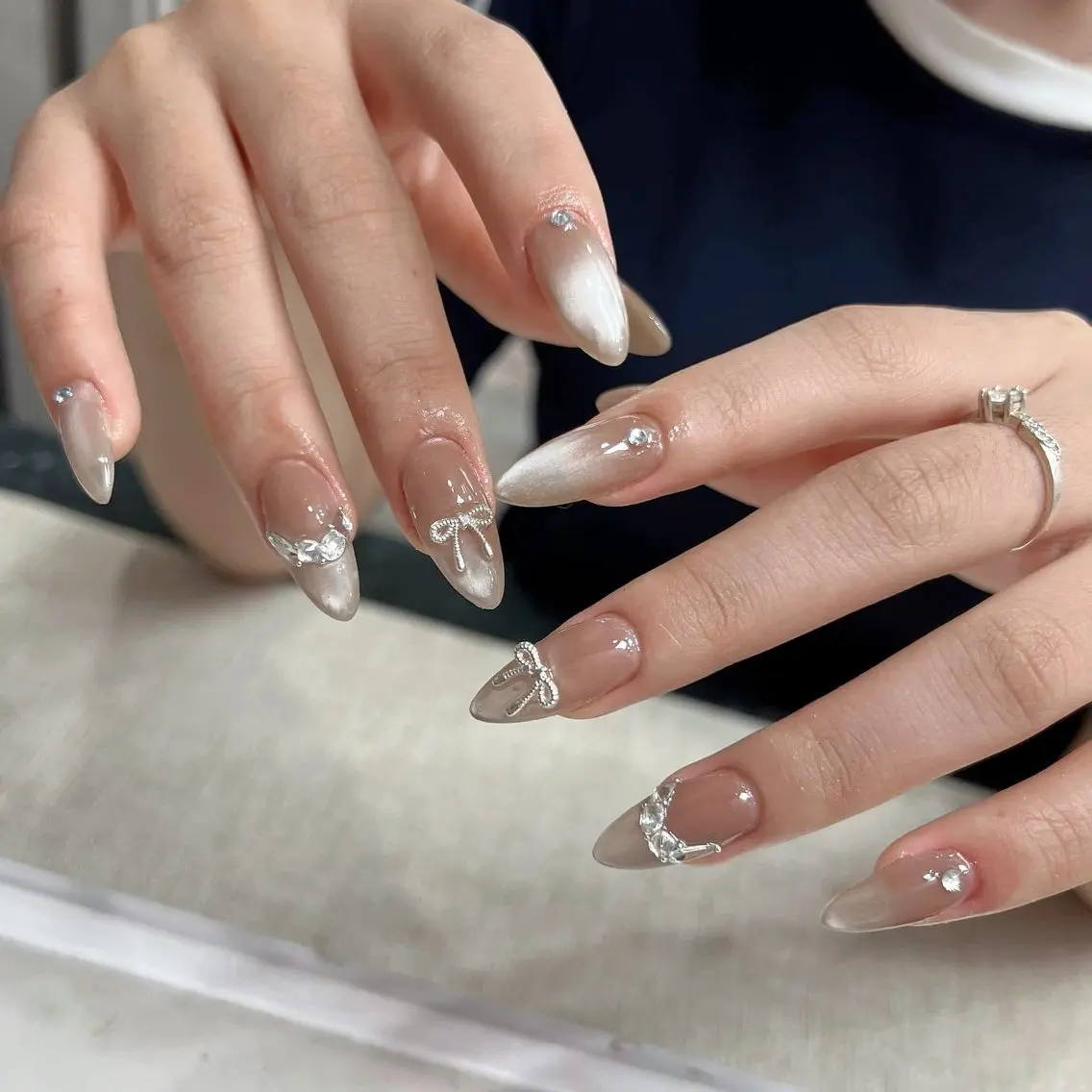 ネイル ハンドネイル HIN NAILのネイルデザイン