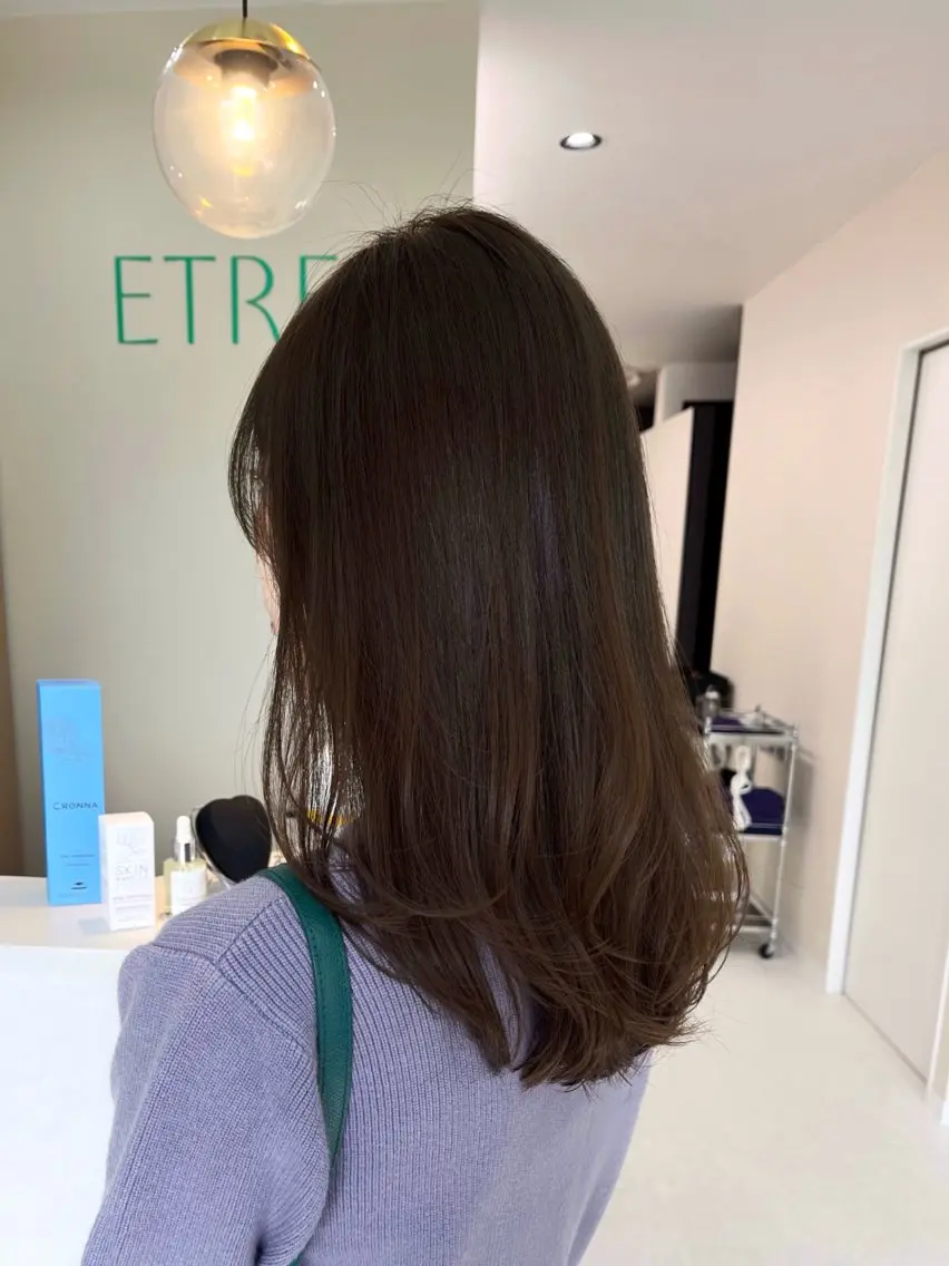 ロング カラー 中村 佳歩のヘアスタイル
