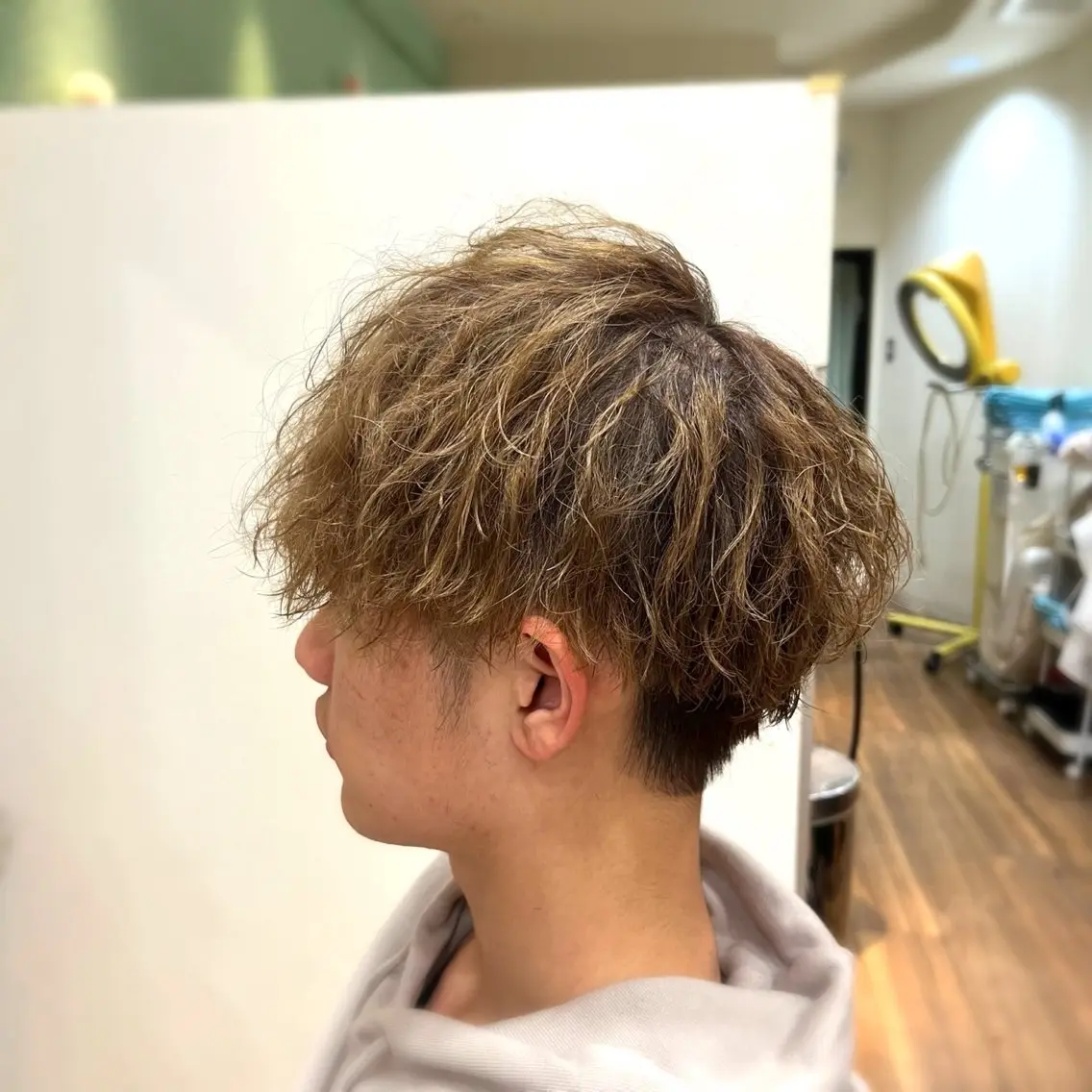 ショート パーマ メンズ メンズパーマ カット パーマ トリートメント 森山 雄太のヘアスタイル