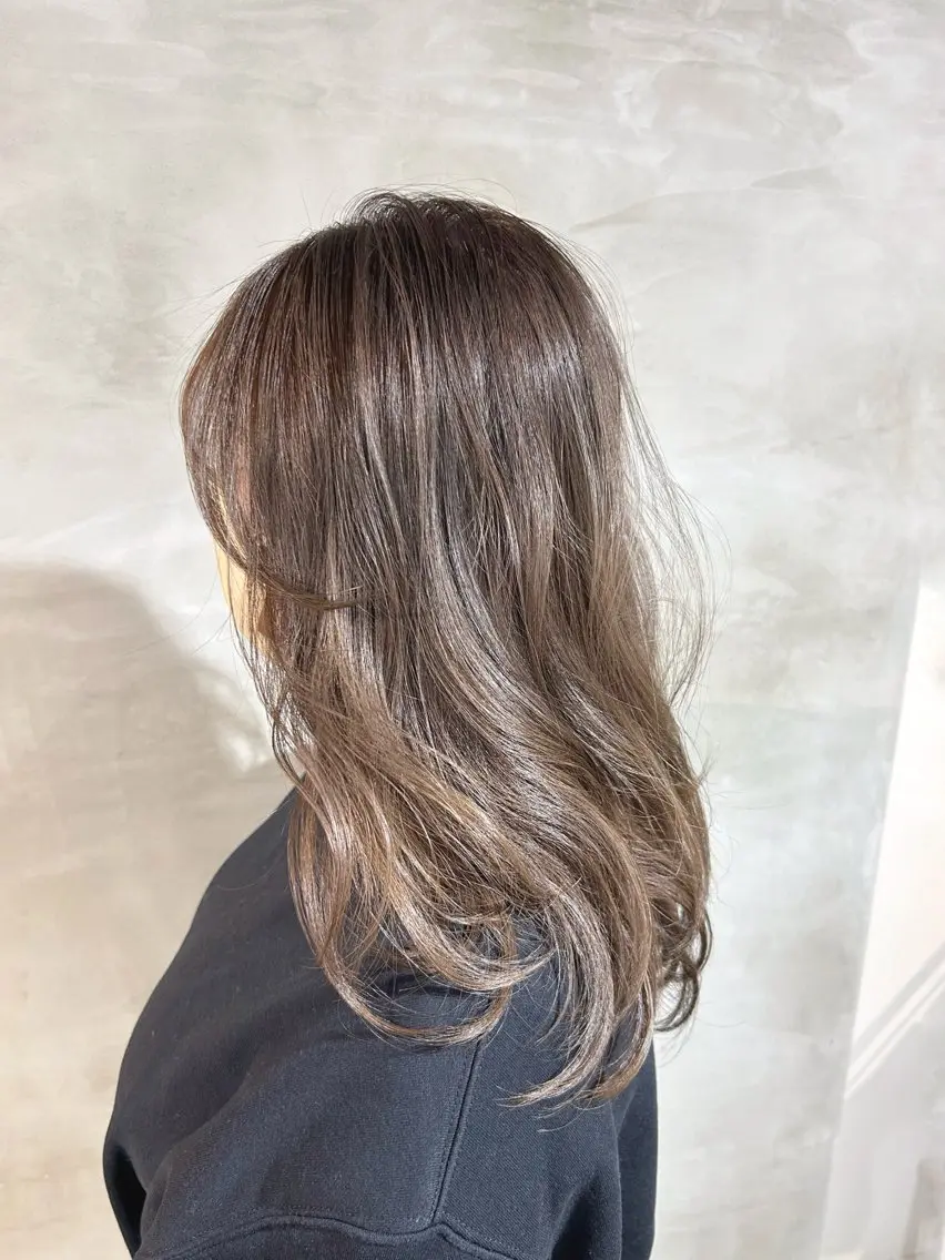 セミロング ヘアカラー カラーアンドケアリタ kitamuuuのヘアスタイル
