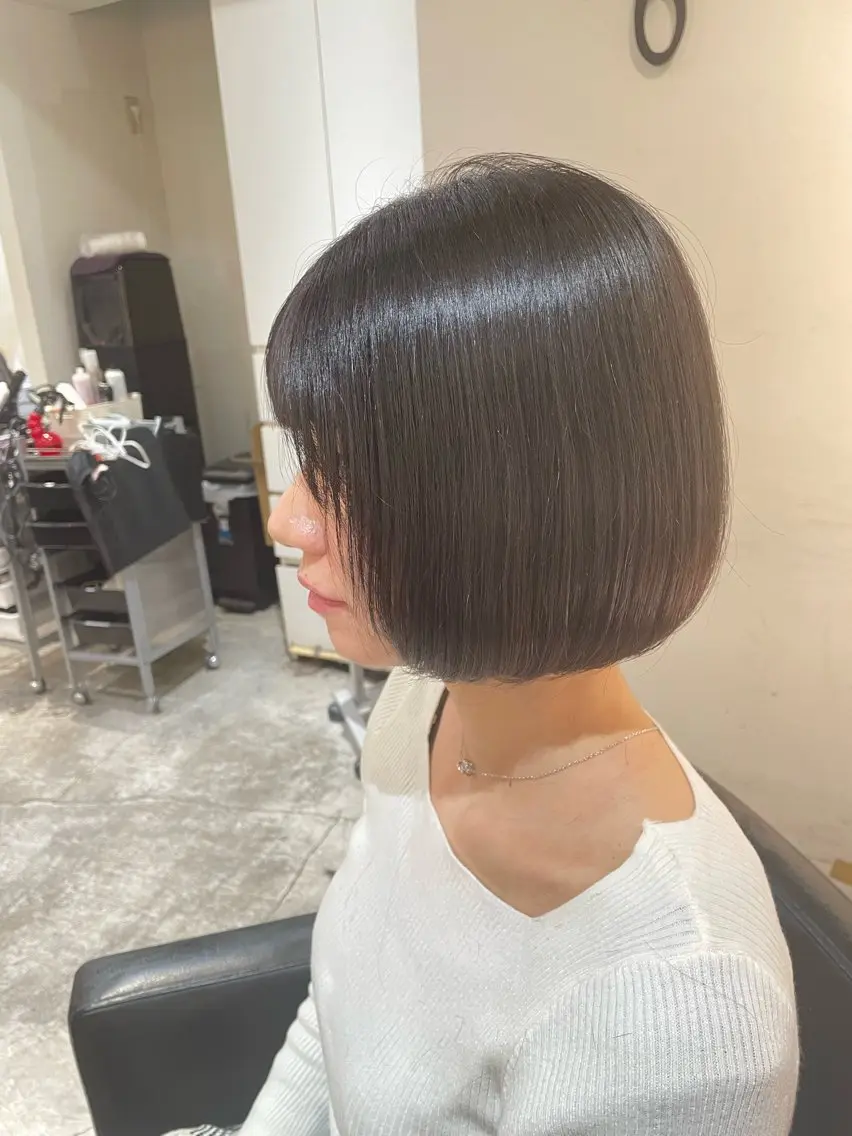 ショート ボブレイヤー ボブ 顔まわりレイヤー レイヤーカット カット WELLY TO KYOメンズカットのヘアスタイル