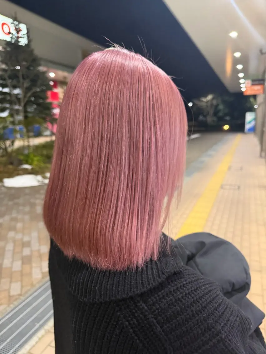 ミディアム カラー ベージュカラー ブリーチ ピンクカラー ピンクベージュ 加藤 奈菜のヘアスタイル