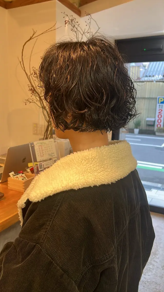 パーマ 透明感カラー🫧 高田李胡のヘアスタイル