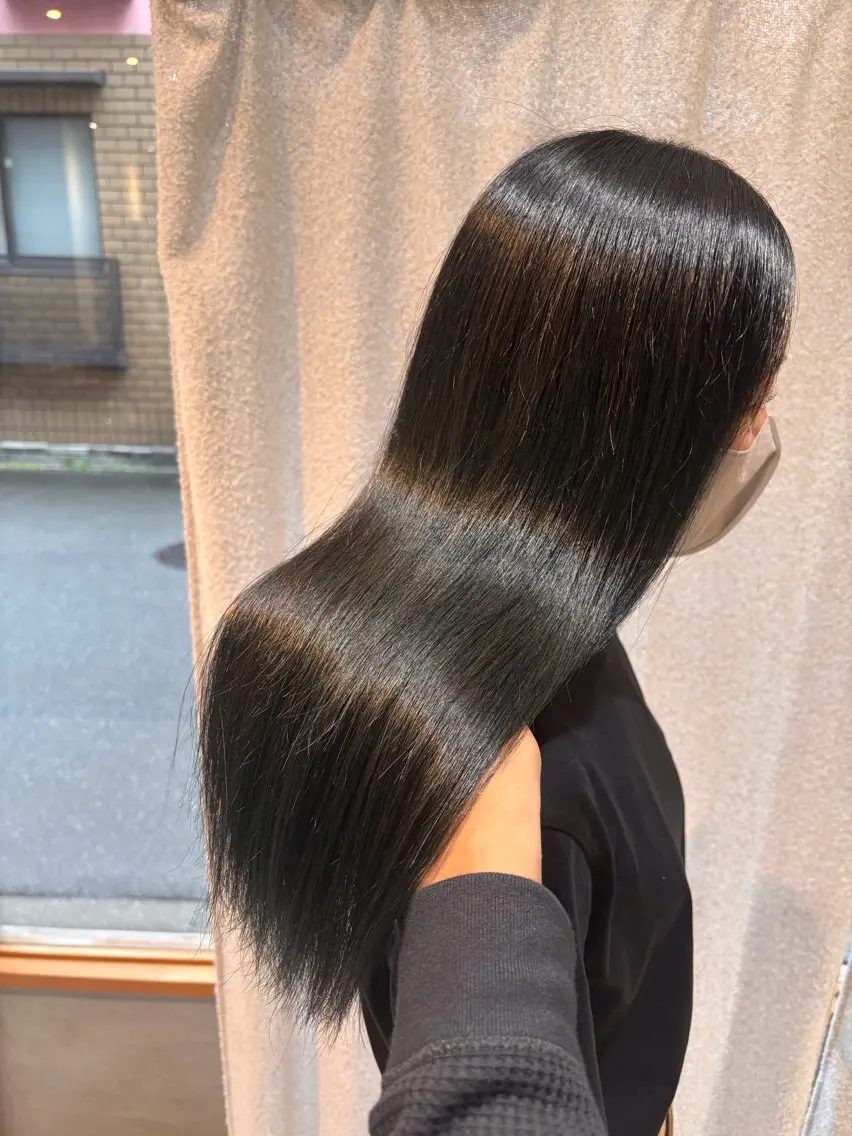 ロング カラー NEWI  京橋 【kazuki】のヘアスタイル