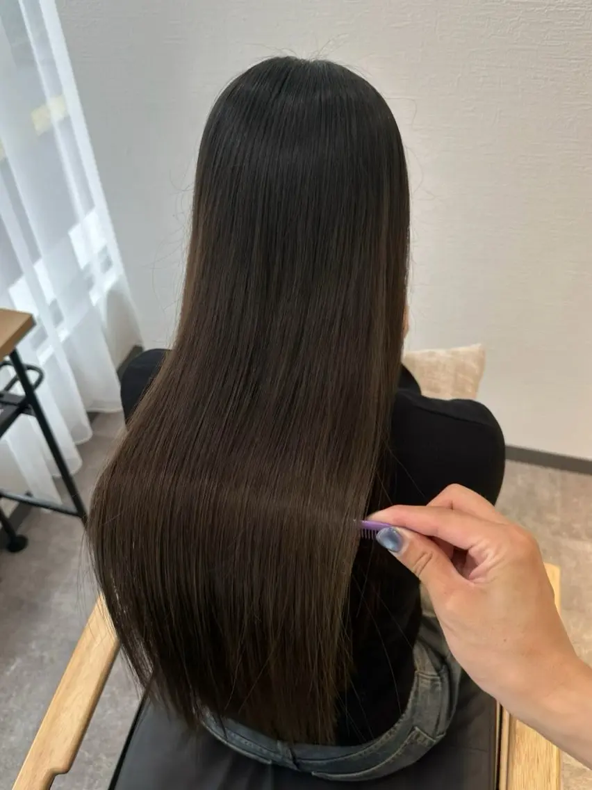 ロング カラー 縮毛矯正 カット ヘアカラー トリートメント れん 吉塚店長/艶髪 /赤み消し/透明感のヘアスタイル