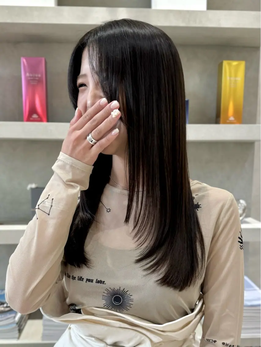 ロング カラー カット ヘアカラー トリートメント manami (sibell)のヘアスタイル