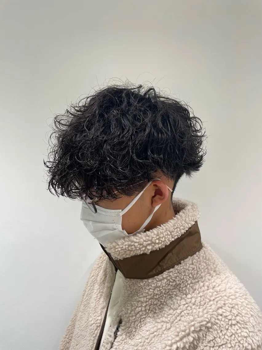 ショート パーマ カット パーマ 【シャドウパーマ センターパート】義心のヘアスタイル