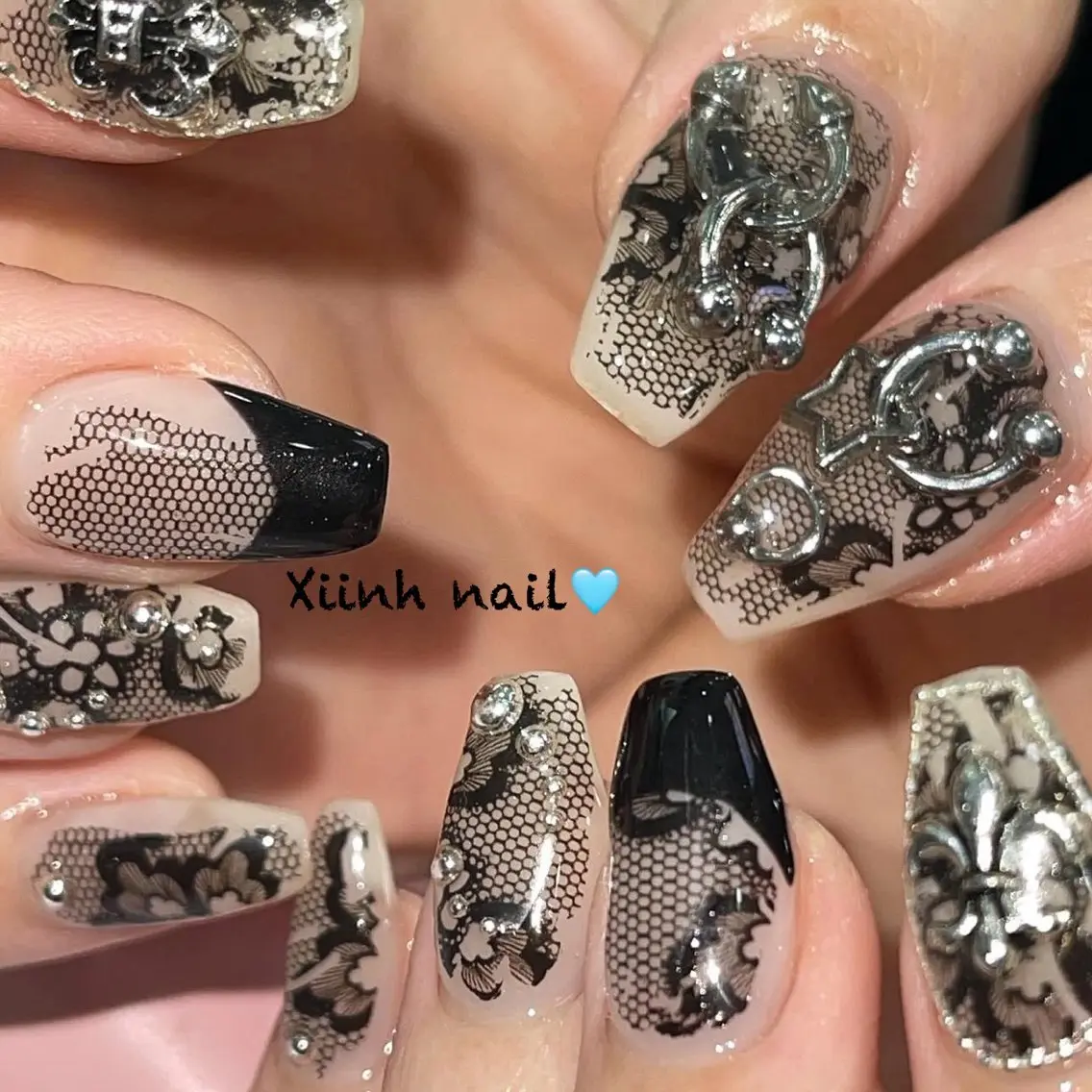 ネイル チークネイル 桜ネイル フットネイル ジェルネイル ハロウィン ハンドネイル XIINH NAIL SALONのネイルデザイン