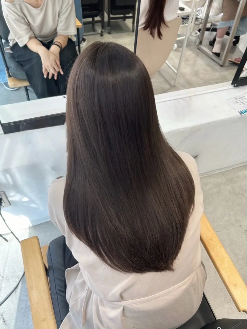 ロング カラー ヘアカラー 木谷 彩音のヘアスタイル