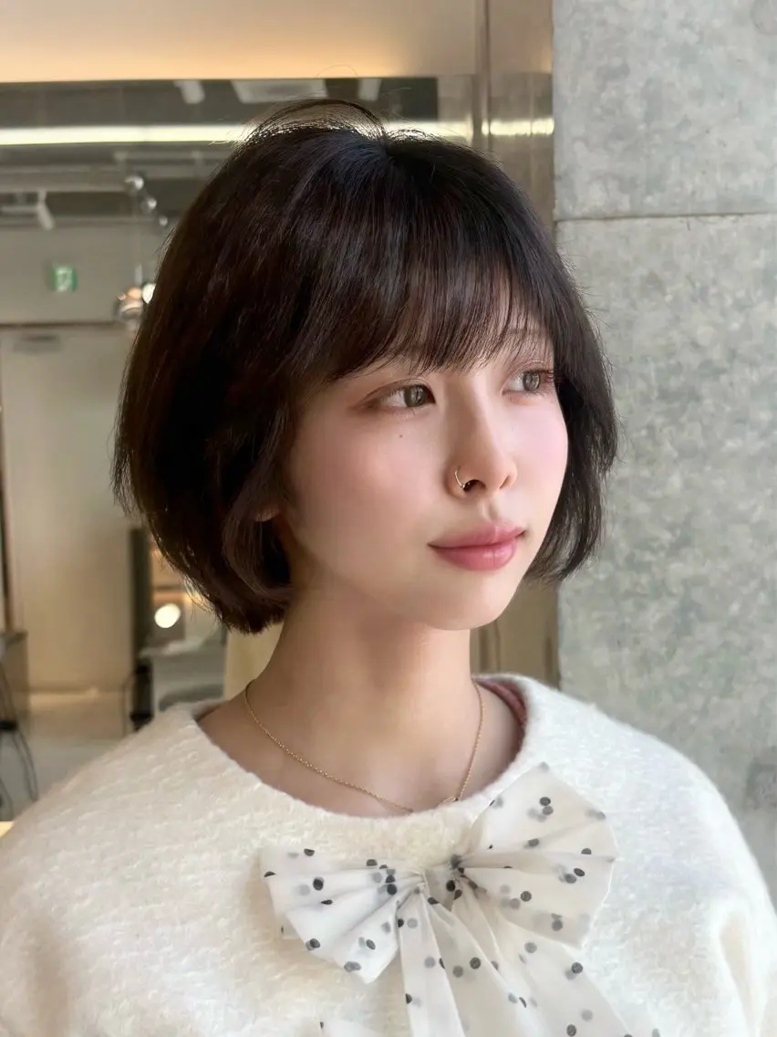 ショート カラー 透明感カラー toco.⋆𝜗𝜚 /  天神美容師のヘアスタイル