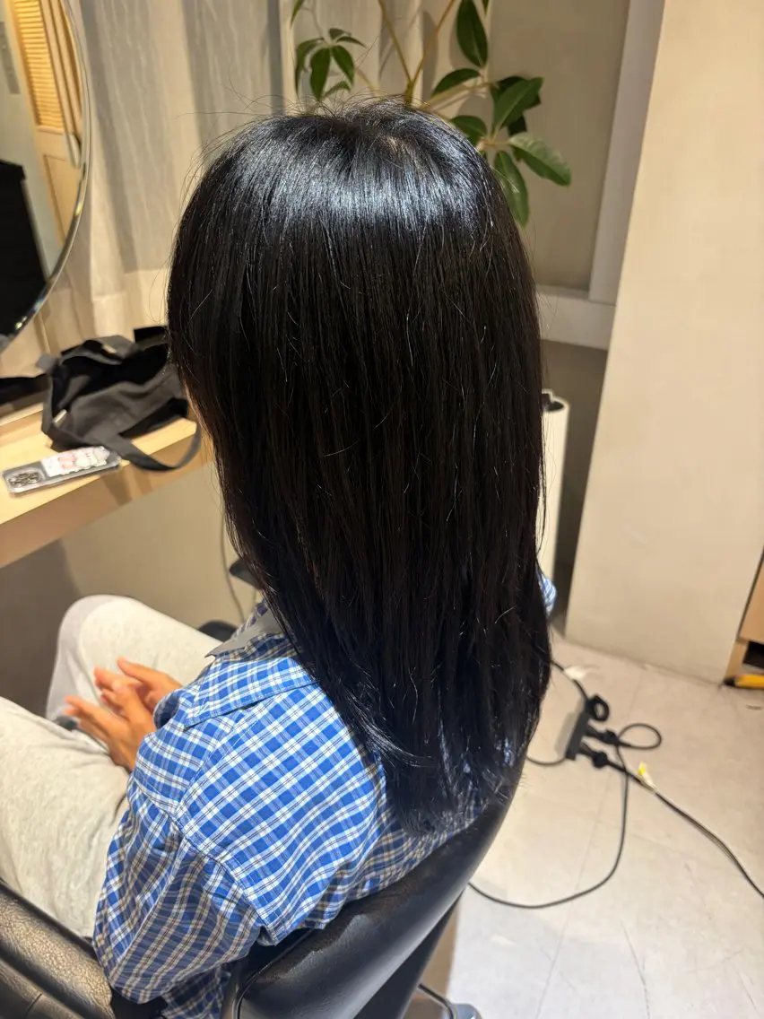 ミディアム カラー 透明感カラー 大川 七夏のヘアスタイル