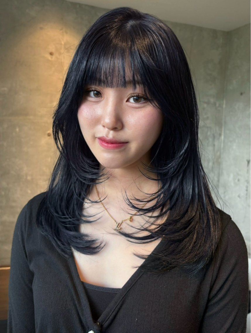 ロング カット ヘアカラー トリートメント ヘアセット Cocona🦤 ハイトーン/レイヤーのヘアスタイル
