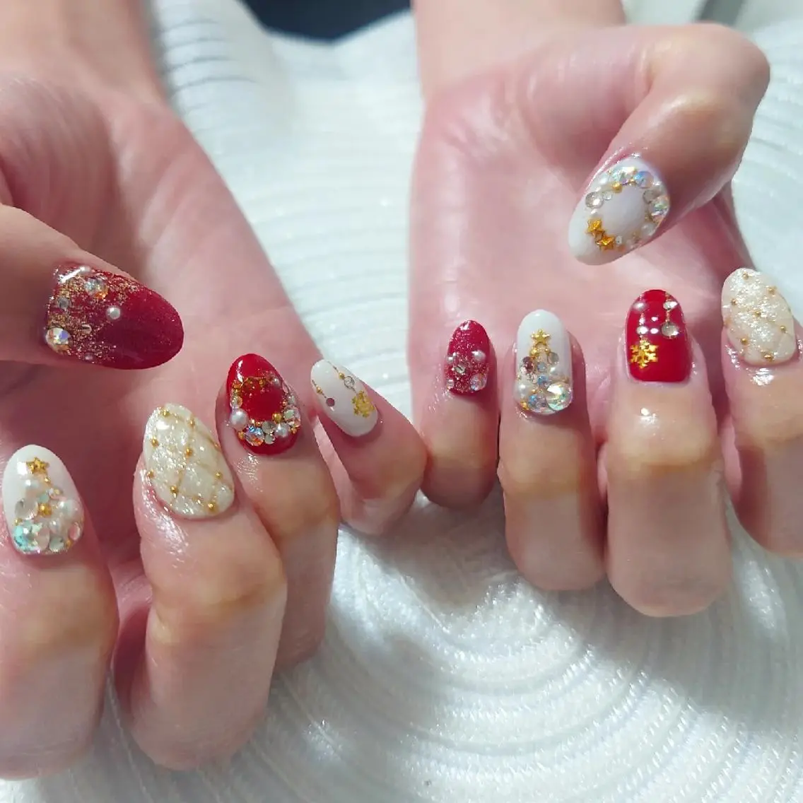 ネイル 冬ネイル クリスマス ハンドネイル NailSalon Kotillのネイルデザイン