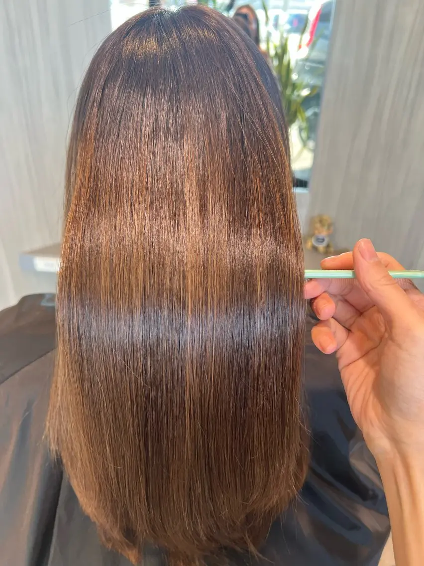 セミロング トリートメント トリートメント COLOR's AYAMEのヘアスタイル
