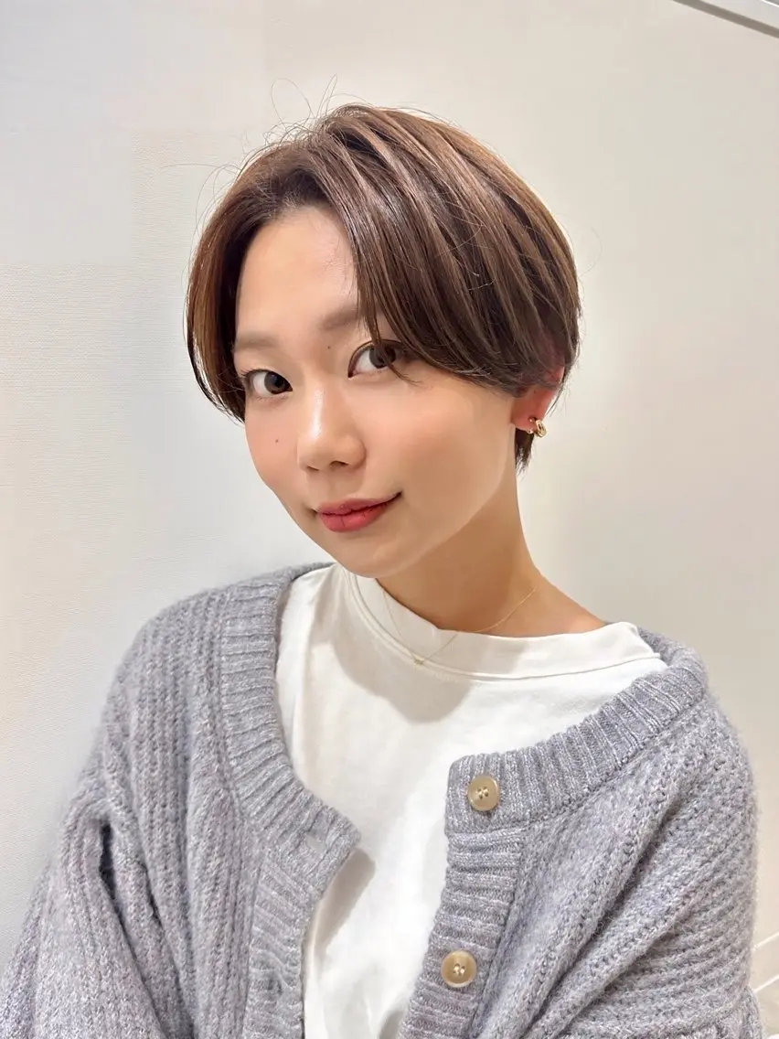 ショート カラー カット ヘアカラー ✨レイヤー・ブリーチ なしダブル特化✨のヘアスタイル