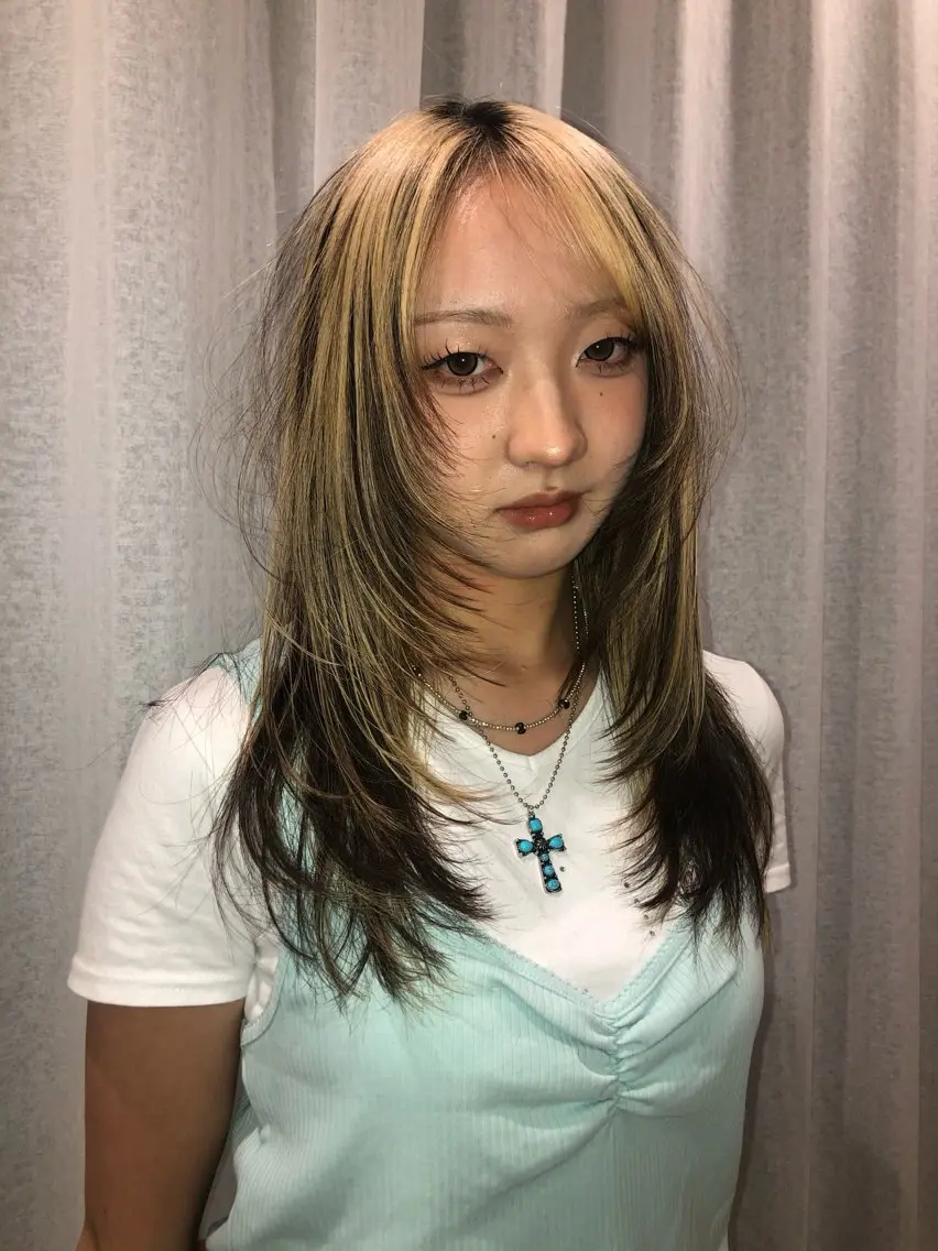ロング レイヤーカット るか 🍀のヘアスタイル