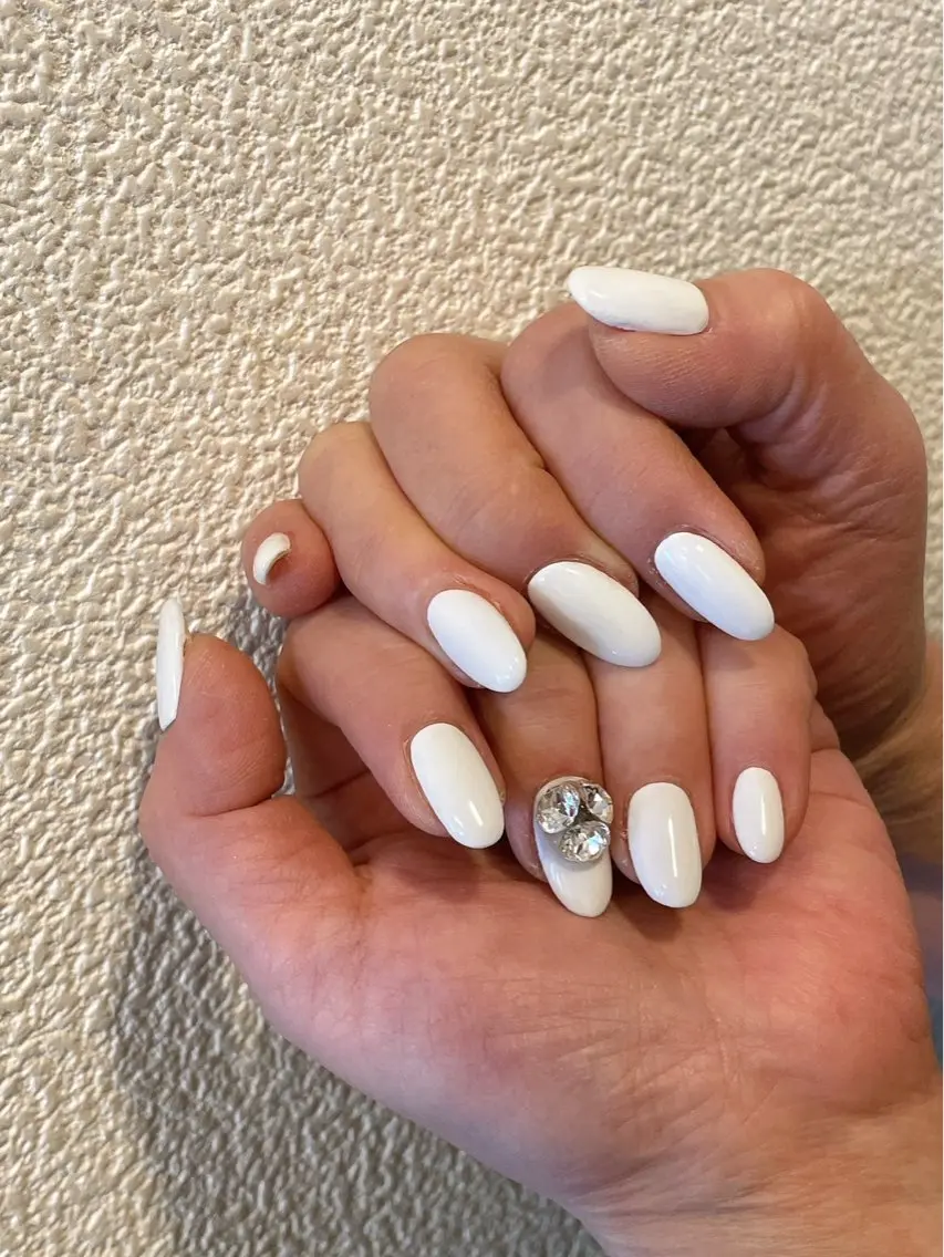 ネイル ジェルネイル マグネットネイル パラジェル ストーンネイル バレンタイン kiki nail &brow二子玉川の眉毛・アイブロウイメージ