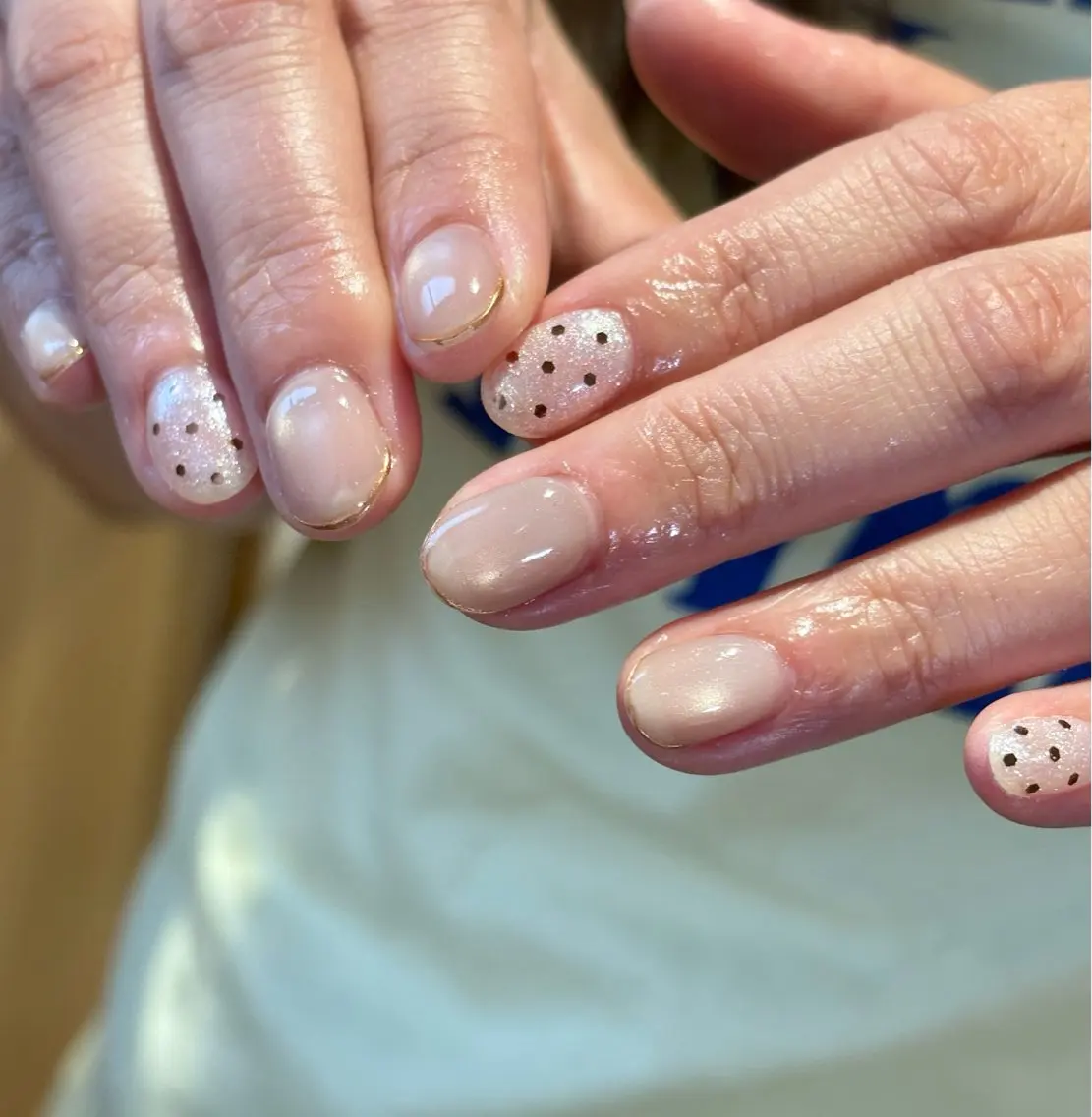 ネイル ブラウン ドット ハンドネイル SEIRA ˚₊✧Nailsのネイルデザイン