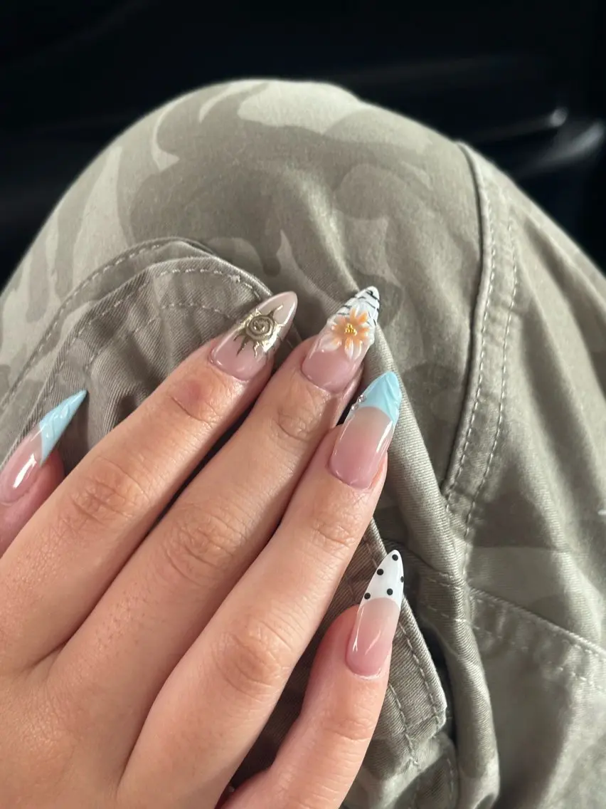 ネイル en.nail⭐︎ 丹波橋のネイルデザイン
