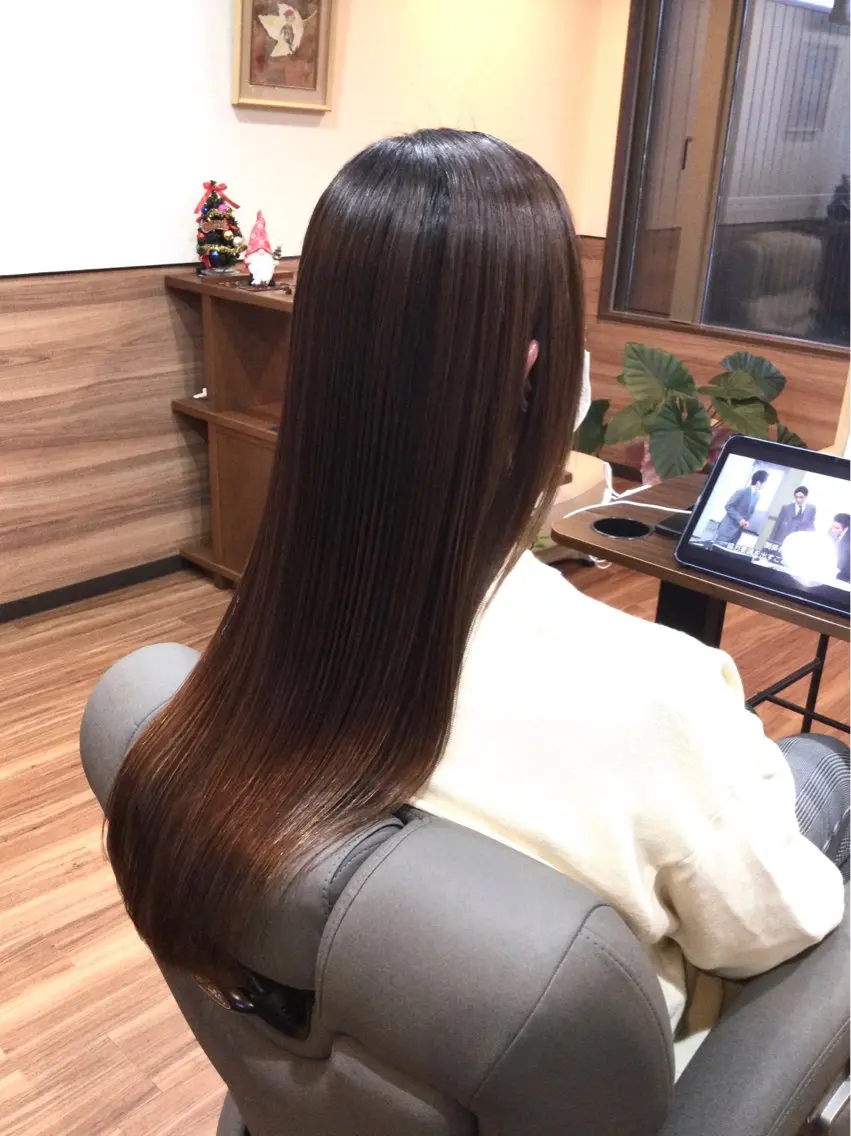 ロング トリートメント カット 縮毛矯正 Annon プライベートサロンのヘアスタイル
