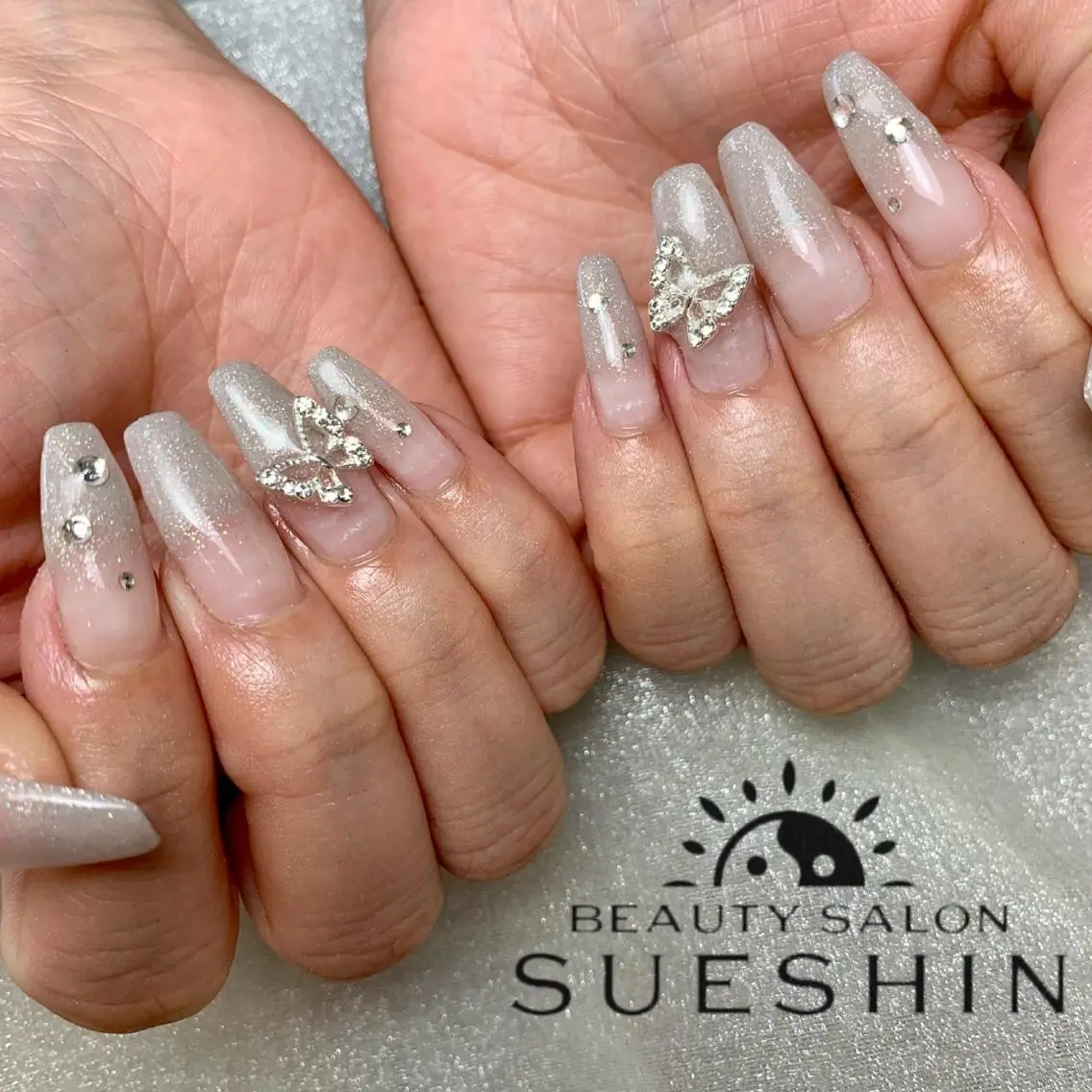 ロング ネイル ハンドネイル S ueshinのネイルデザイン