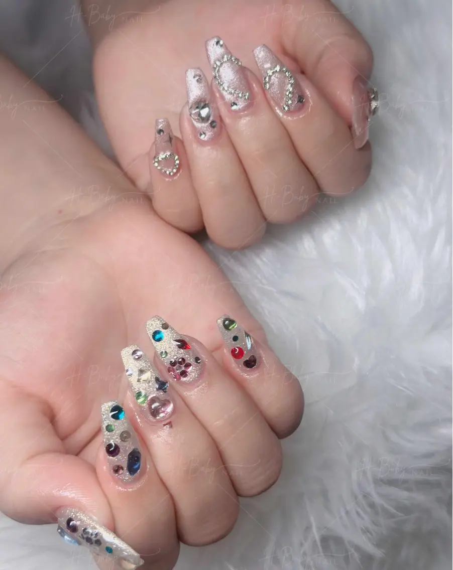 ネイル オーロラネイル フレンチネイル ジェルネイル ハロウィン 韓国ネイル ハンドネイル neco H.babynailのネイルデザイン
