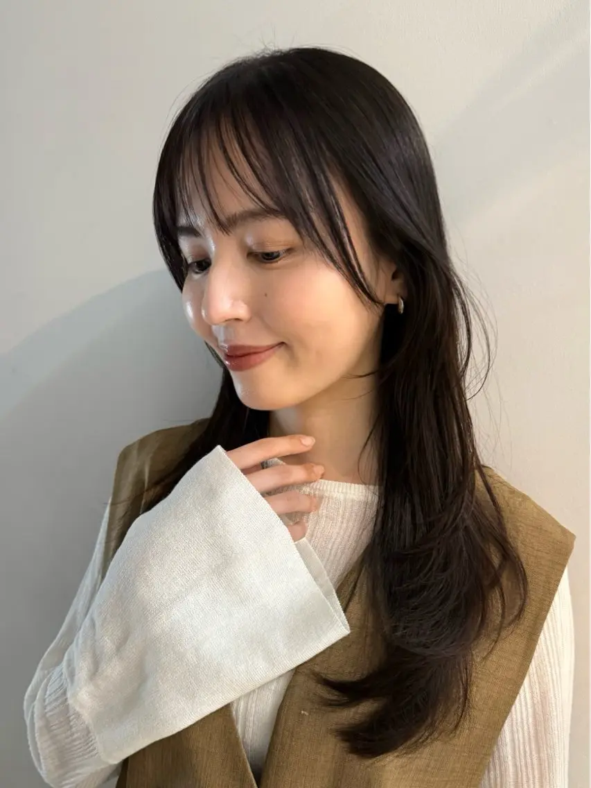 ロング カット ヘアカラー トリートメント やました もえかのヘアスタイル