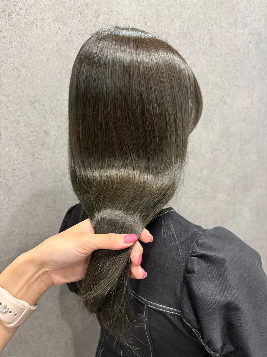 セミロング カット ヘアカラー トリートメント YUKA🐻‍❄️ 🎀当日予約ok/のヘアスタイル