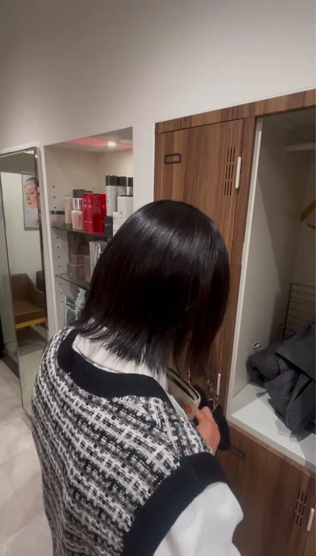 ミディアム パーマ 外ハネヘア 縮毛矯正 🌈縮毛矯正/カラー 🌈若林けんしんのヘアスタイル