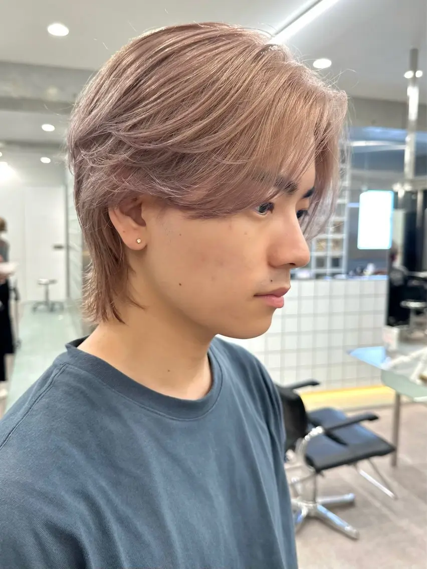 メンズ ブリーチなしダブル ブリーチカラー優海のヘアスタイル