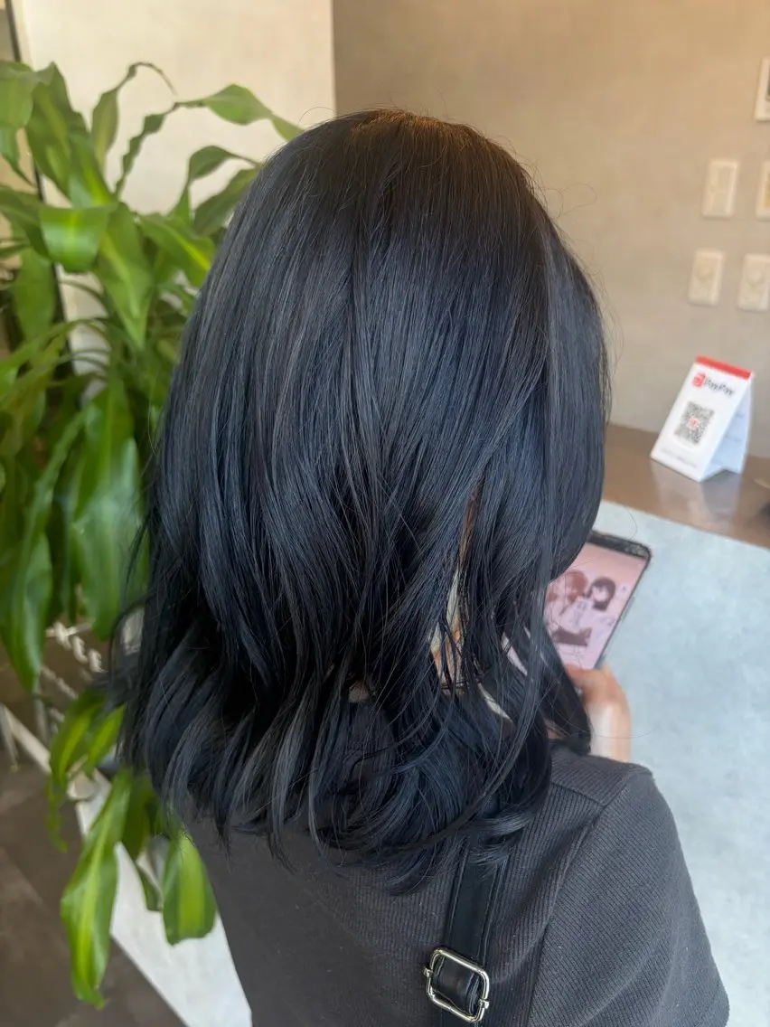 ミディアム ヘアカラー トリートメント three_ ナオキのヘアスタイル