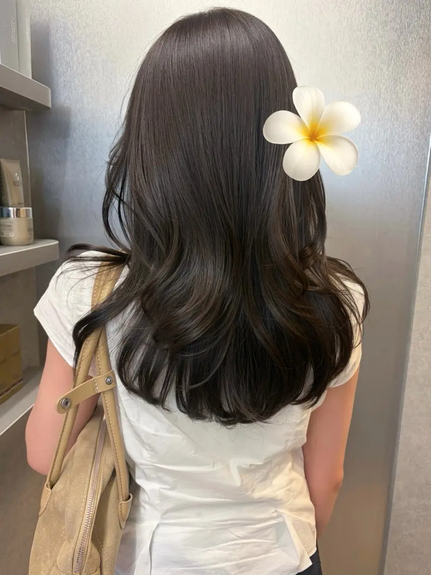 ロング ヘアカラー トリートメント 福岡🤍海外レイヤー なお🎀のヘアスタイル
