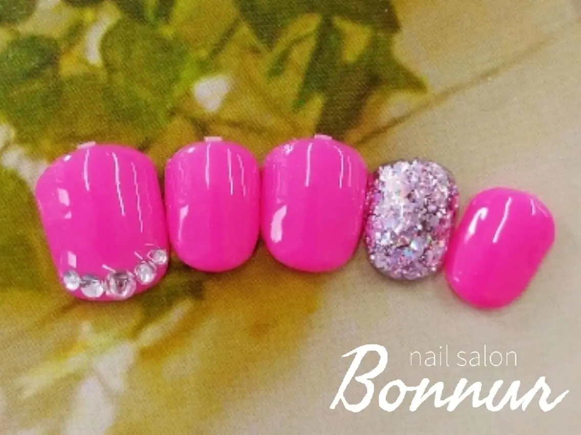 ネイル フットネイル シンプルネイル ストーンネイル BBnail ogataのネイルデザイン