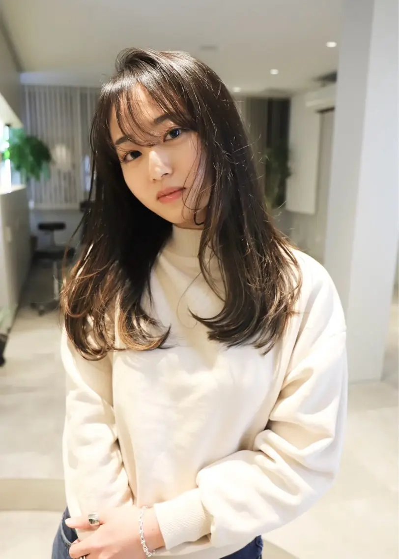 ロング HARA KOTONEのヘアスタイル
