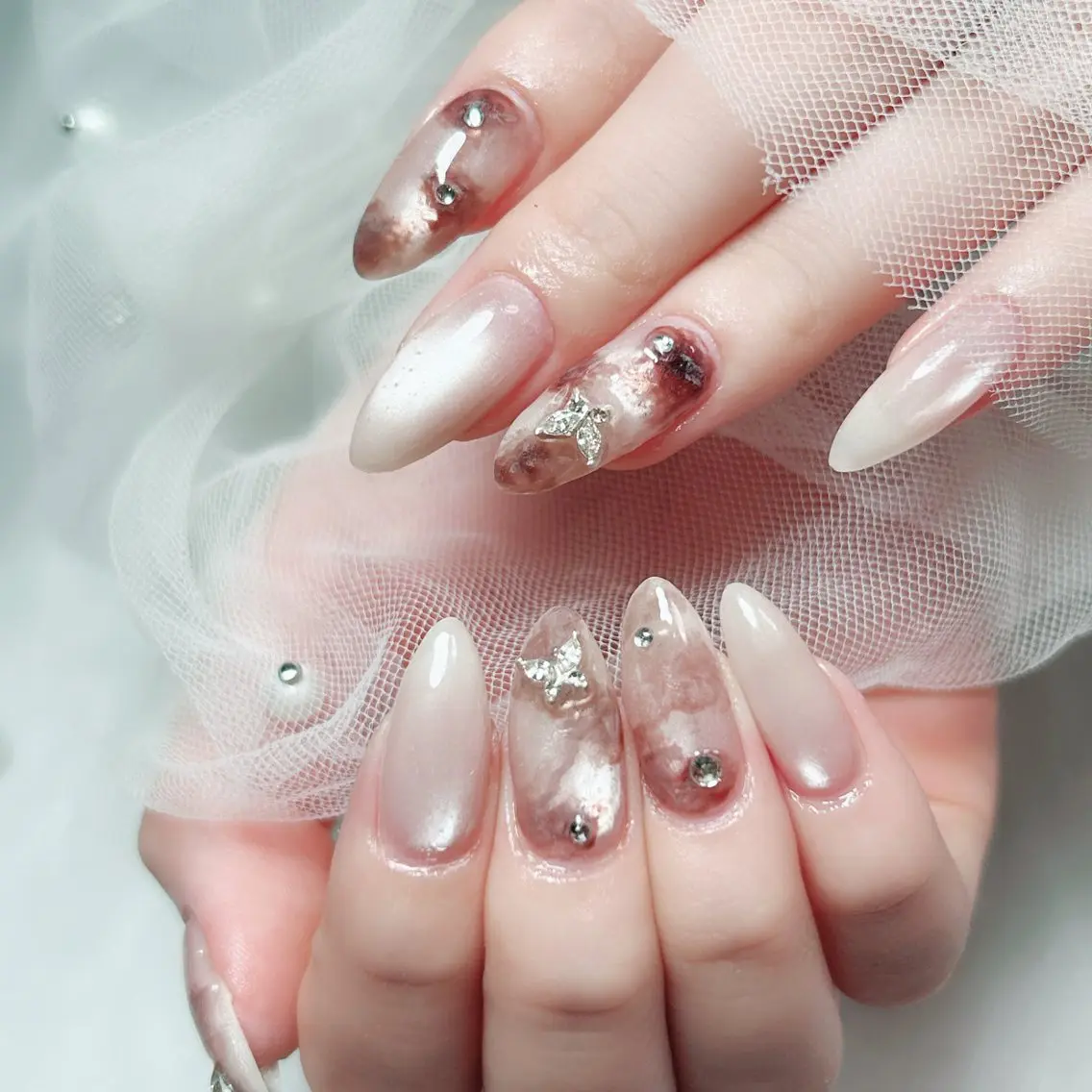 ネイル ジェルネイル グラデーション シンプルネイル ハンドネイル Cute Tips nailのネイルデザイン