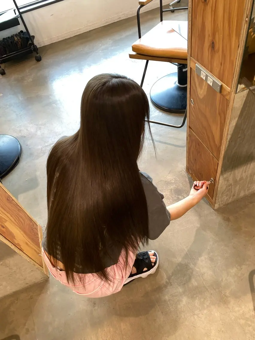 ロング カラー カット ヘアカラー 透明感カラー 天羅のヘアスタイル
